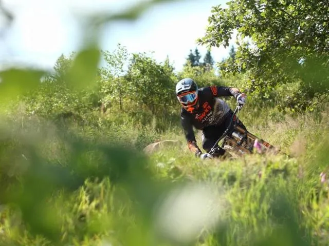 Image qui illustre: Stage Personnalisé - Pilotage Au Bike Park