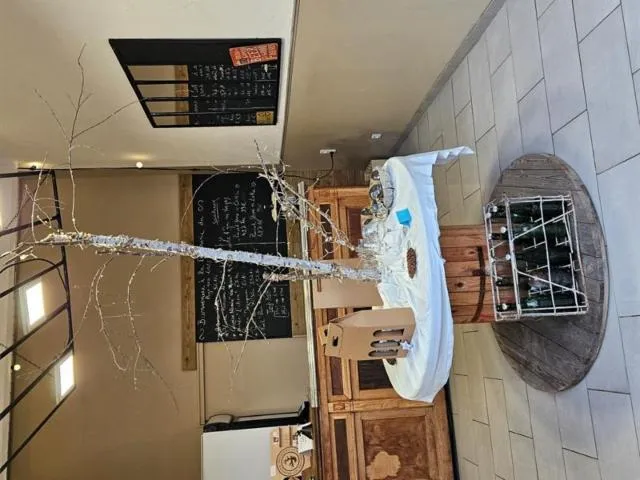 Image qui illustre: Brasserie Distillerie Du Pays Des Lacs