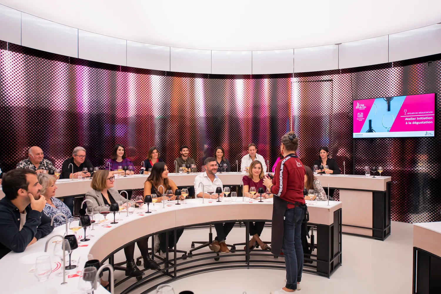 Image qui illustre: La Cité Du Vin à Bordeaux - 2