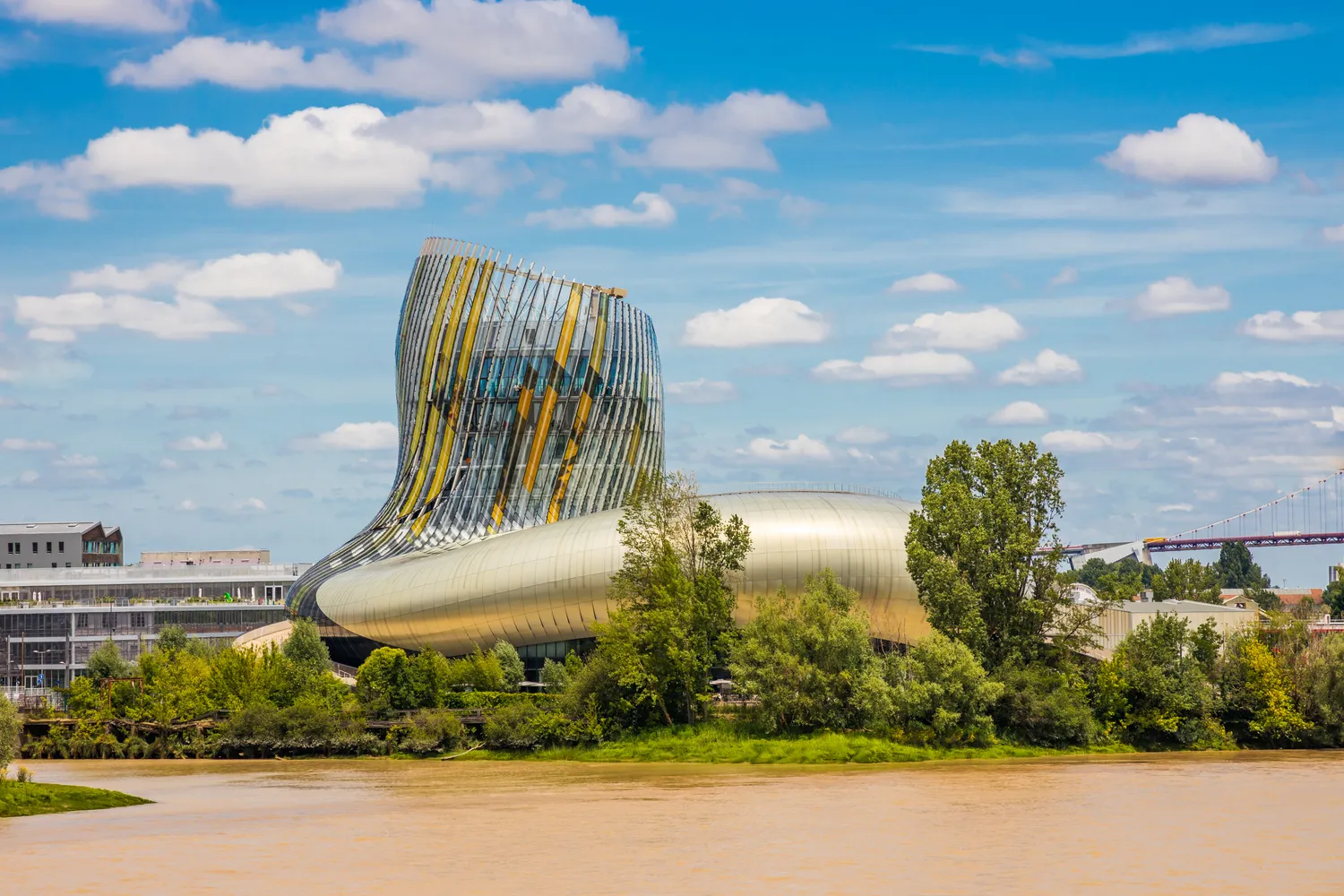 Image qui illustre: La Cité Du Vin à Bordeaux - 1