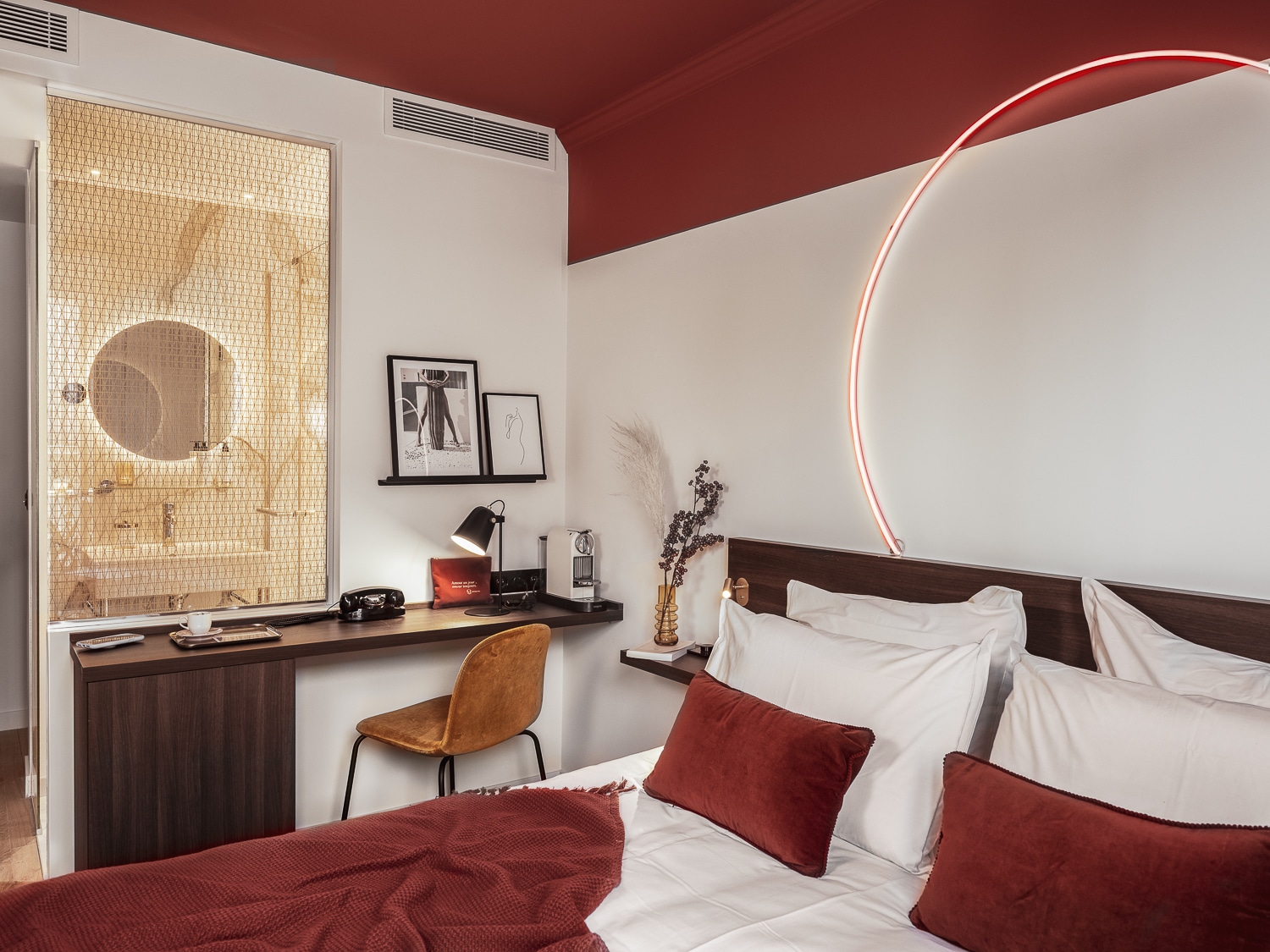 Dormir à Paris : Top 10 des hôtels insolites pour un séjour unique