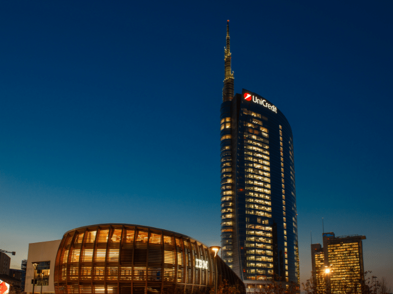 Gae Aulenti plazza milan