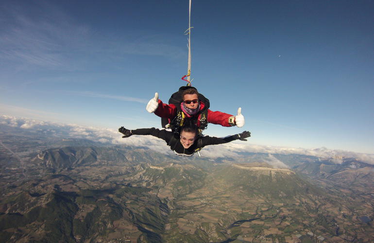 Saut en parachute tandem à 4000m à Gap Tallard