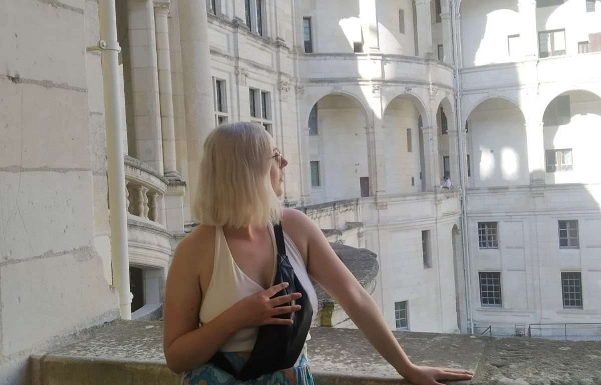 Rencontre avec Leslie : Redéfinir le voyage à travers l’exploration locale