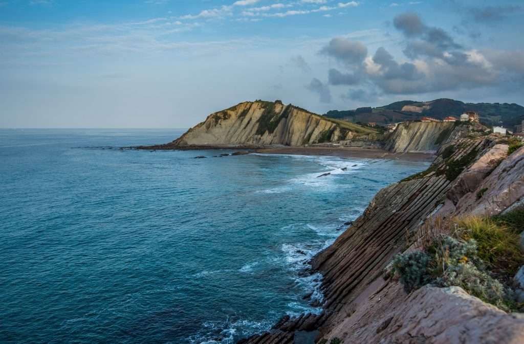 hautes falaises de Flysch