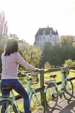 Image qui illustre: Location De Vélos À L'office De Tourisme De Châteauroux