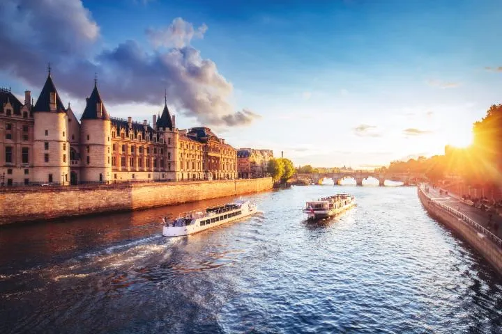 Image qui illustre: Conciergerie de Paris