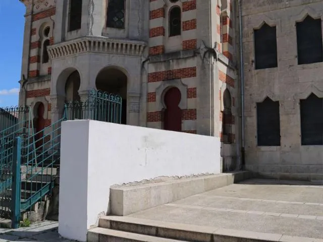 Image qui illustre: Synagogue