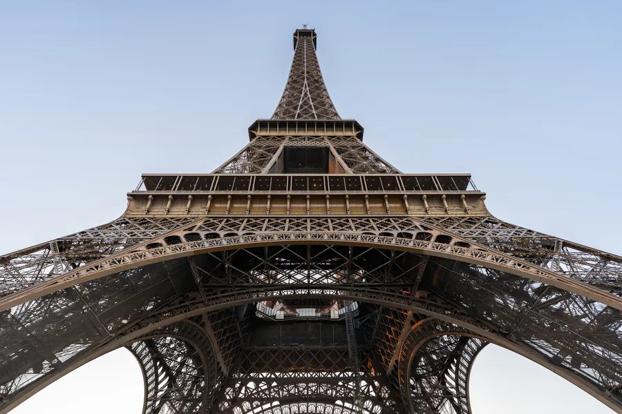 Image du carousel qui illustre: La Tour Eiffel à Paris